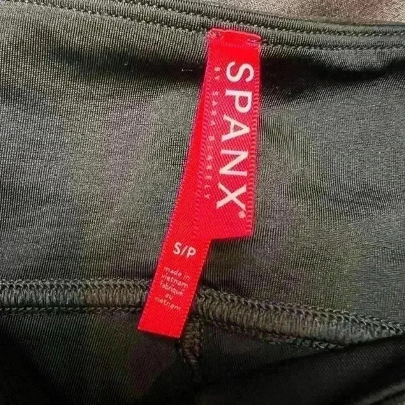 Spanx Faux Leather Side Stripe Leggings Size Small - Picture 10 of 10